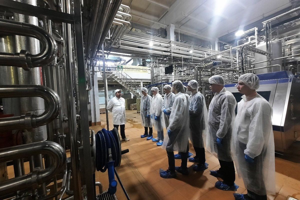 «Единая Россия» организует профтуры на предприятия Удмуртии и ярмарки вакансий для студентов