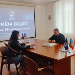 Денис Мирошниченко провел приём граждан в Луганске