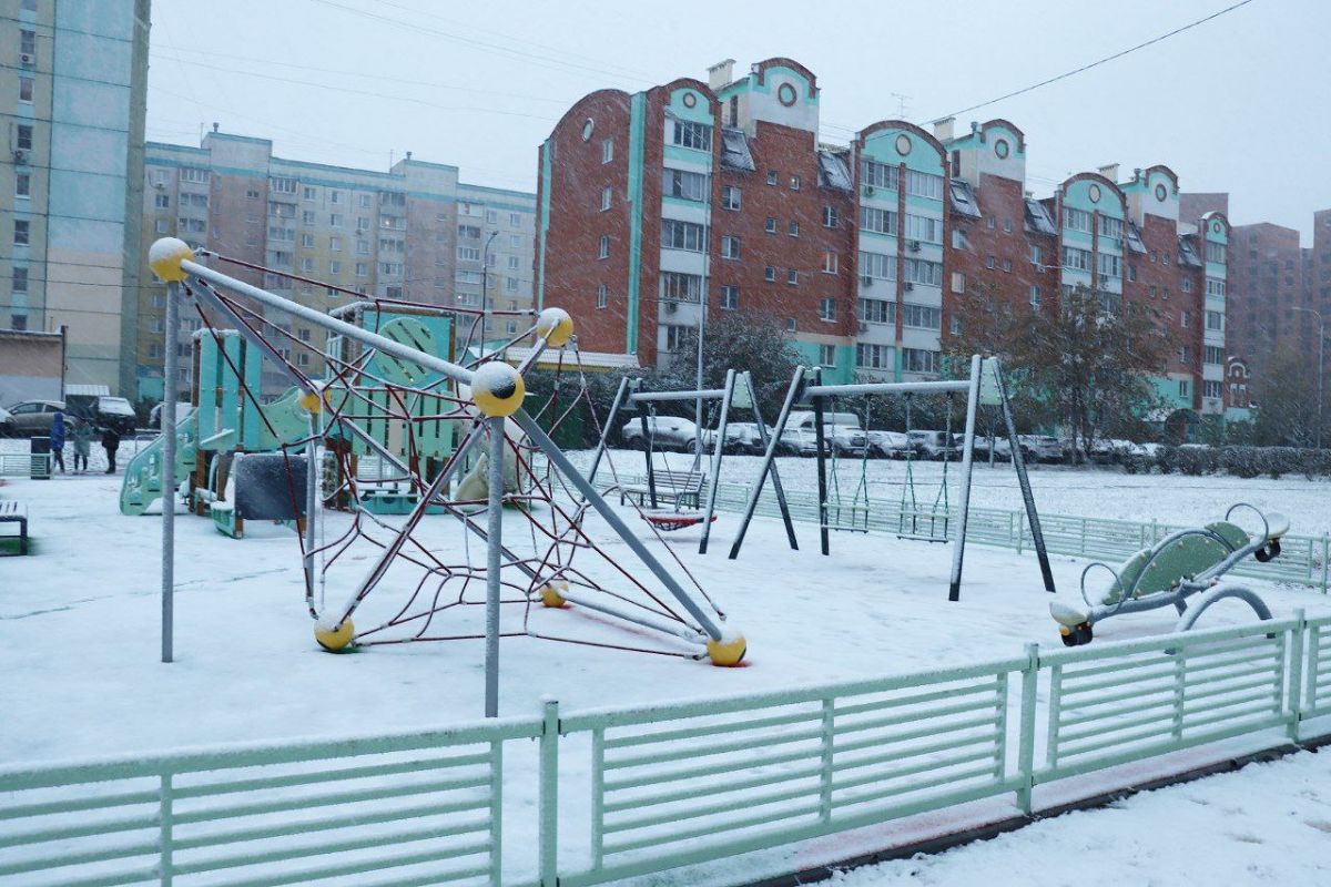 Современный детский игровой комплекс установили в Ступино в рамках партпроекта «Городская среда»