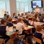 В Аше продолжается череда «классных встреч»