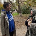 «Единая Россия» провела раздачу социального хлеба для пожилых жителей Каменско-Днепровского района