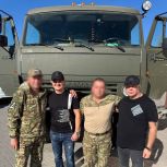Из Евпатории  направили новые покрышки для транспорта в зону СВО