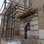 "Партийный десант" провел мониторинг капитального ремонта почтового отделения в Ичалковском районе