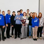 Интерактивный мастер-класс организовали молодогвардейцы в штабе общественной поддержки «Единой России»
