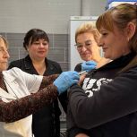 «Здоровое будущее»: В ЛНР продолжается вакцинация населения