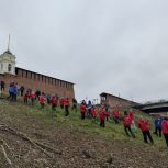 В Смоленске «Единая Россия» организовала субботники на берегу Днепра