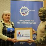 Кузбасские сторонники партии передали помощь участникам СВО