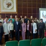 В Навлинской ЦРБ в рамках партпроекта «Крепкая семья» прошел праздник для будущих мам