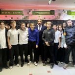 Ученики школы №99 Московского района посетили производственное объединение «Зарница»