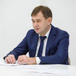 Владимир Нетёсов помог жителям Нижнедевицкого района в решении вопросов образования и здравоохранения