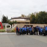 «Единая Россия» организовала уборку территории одного из старейших парков Омска