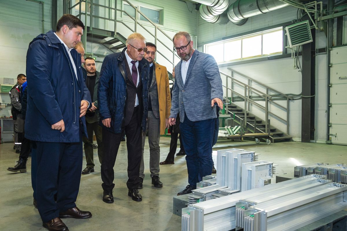 Олег Морозов ознакомился с работой резидентов промпарка «Нижнекамск»