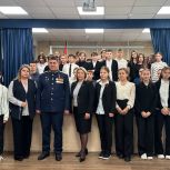 Герой России Роман Кулаков провел урок мужества в школе №39