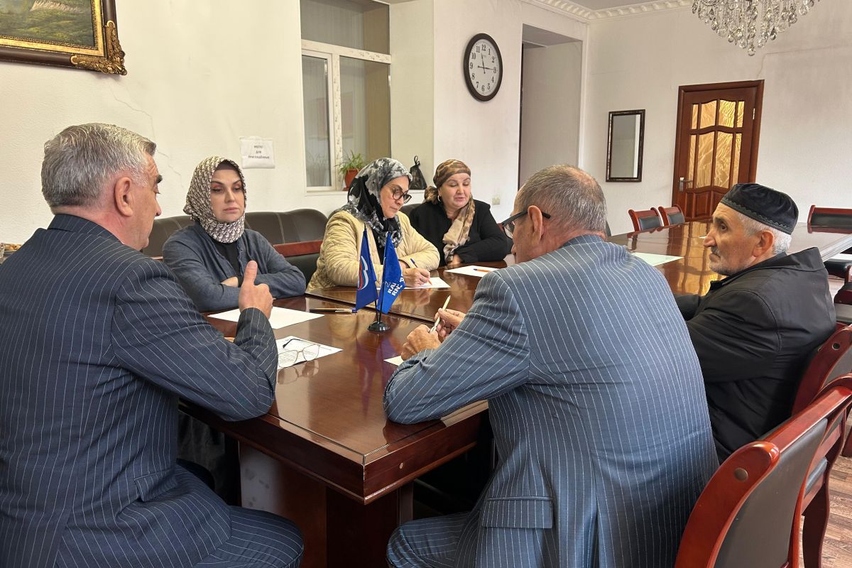 В Назрани прошёл приём граждан, приуроченный ко Дню пожилого человека