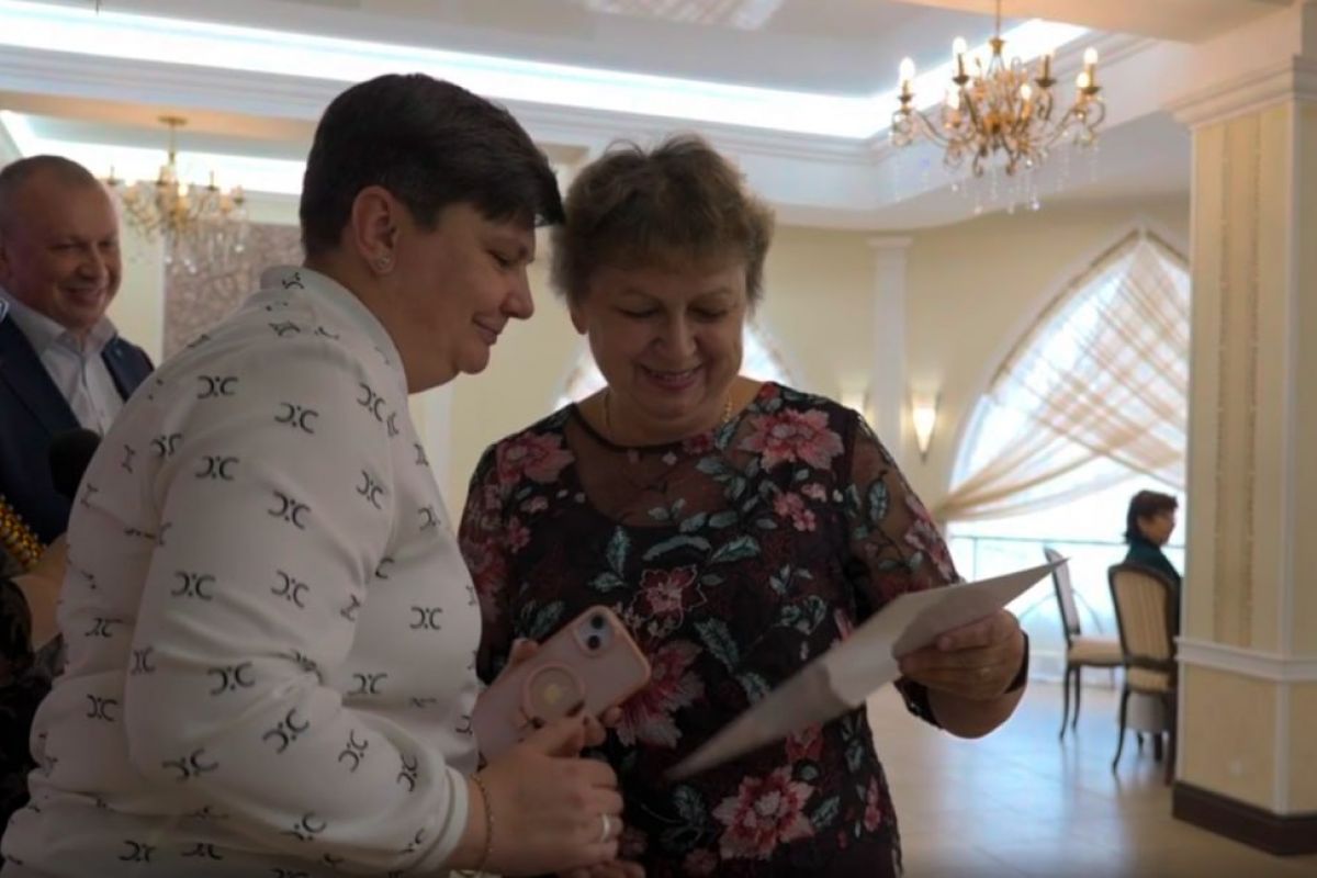 Праздник учителей продолжается