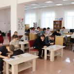 Уйская центральная библиотека стала одной из площадок проведения первого Всероссийского Агродиктанта, организованного в рамках партийного проекта «Единой России» «Российское село»