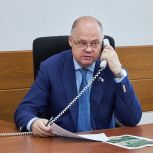 «Единая Россия» помогает решить вопросы ремонта дорог и благоустройства общественных территорий.