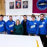 Единороссы передали активисткам движения «Шьём для наших» новое оборудование