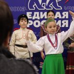 «Единая Россия» поздравила омских однопартийцев почтенного возраста с Днём пожилого человека