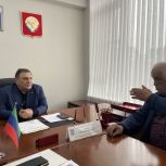 Депутат Госдумы Сайгидпаша Умаханов провел личный прием граждан