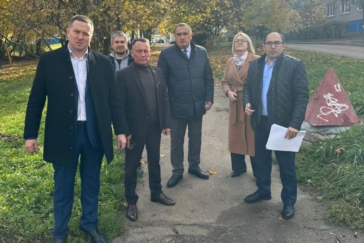 Благоустроены дворы по улице Гражданская в Чебоксарах