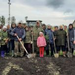 Жители Самойловского района приняли участие в акции «Сад памяти»