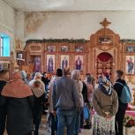«Единая Россия» организовала экскурсию по монастырю для жителей Владивостока