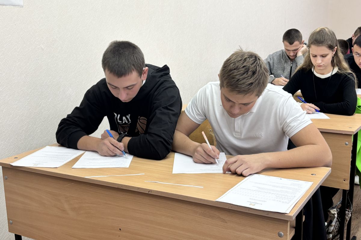 В ЛНР стартовал первый Всероссийский агродиктант