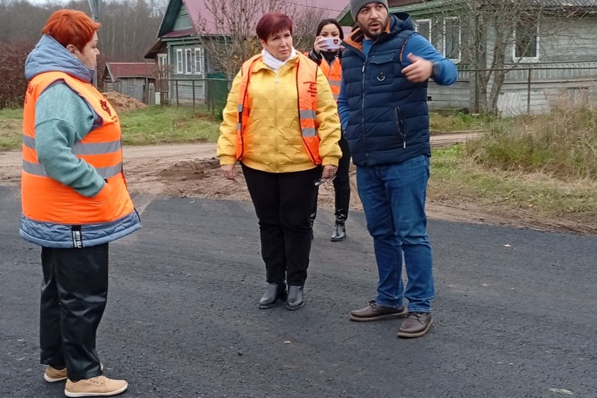 Ремонт дороги оценила "Школа ЖКХ" Единой России