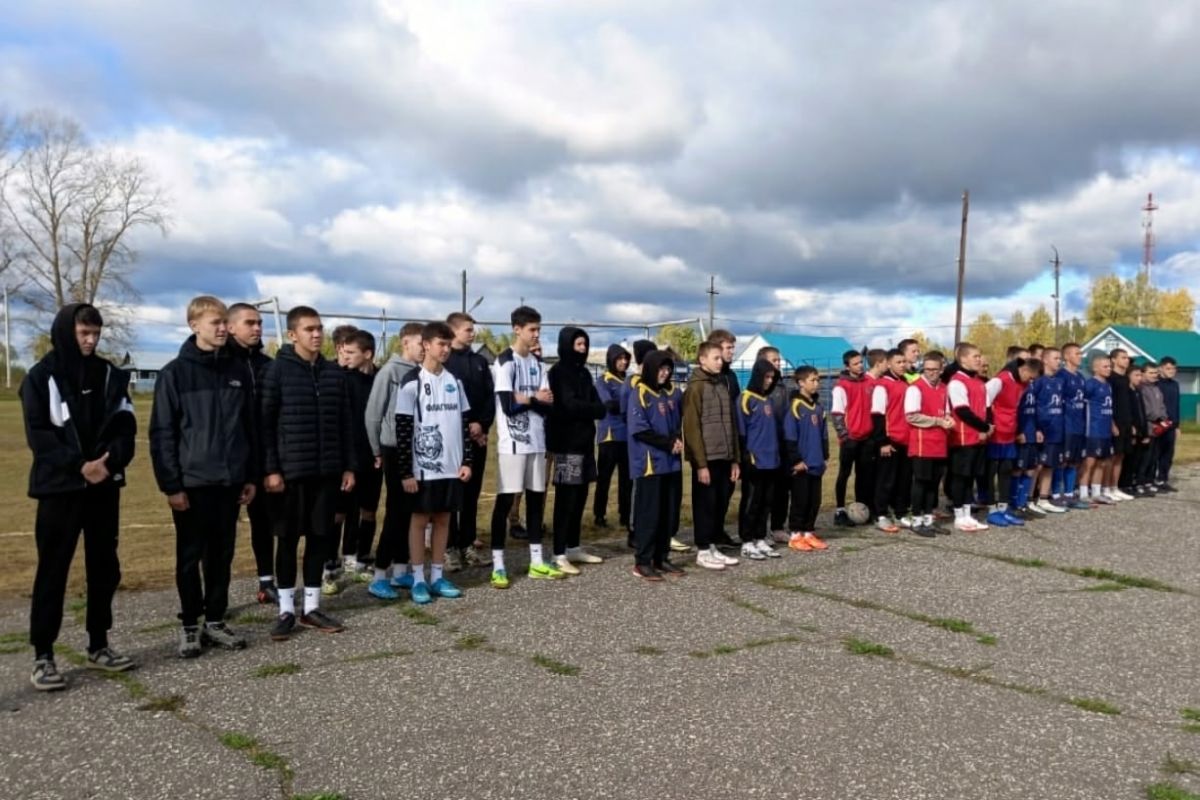 Районный турнир по мини-футболу в память Андрея Жигалова прошел в поселке Октябрьский в рамках проекта «Детский спорт»