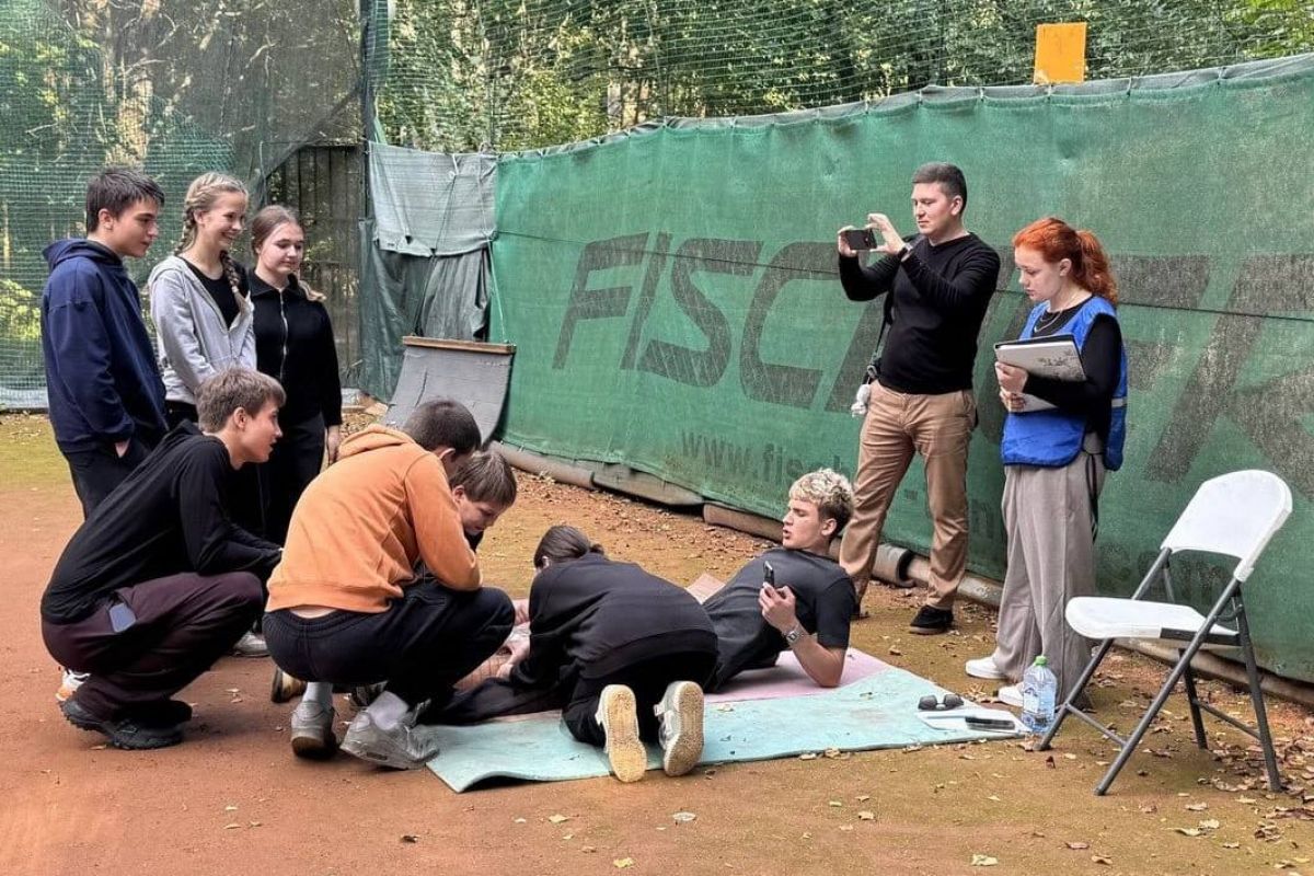 «Единая Россия» организовала спортивный «урок мужества» в школе Москвы