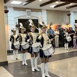 «Единая Россия» развивает социальные инициативы через поддержку образования и бизнеса