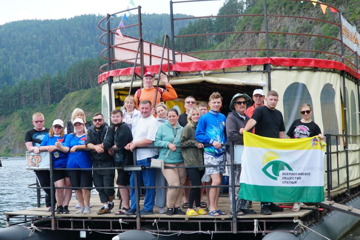 В Красноярске состоялся Всероссийский реабилитационный сплав ВОС по реке Мана «Экстрим-круиз 2025»