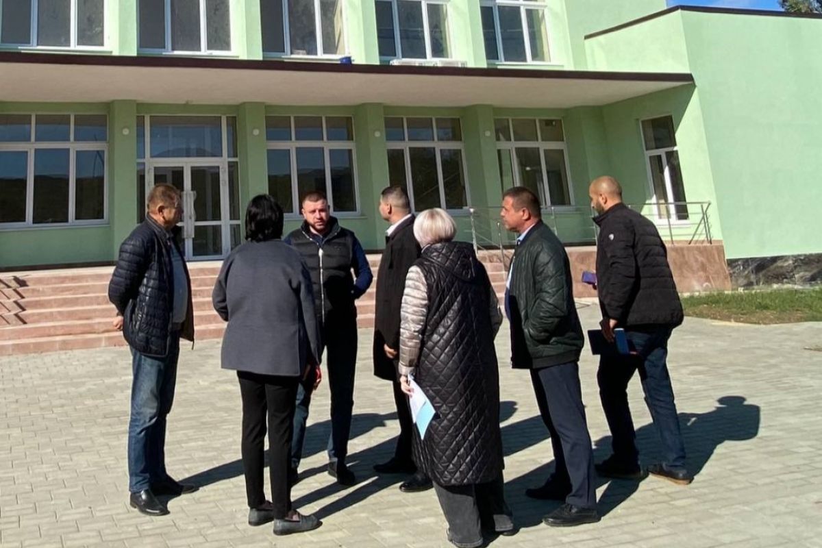 Координатор партпроекта «Школа ЖКХ» в Республике Крым Ольга Виноградова провела мониторинг объектов ЖКХ в Судаке