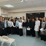 Партпроект «Моя карьера с Единой Россией» познакомил школьников Лангепаса (ХМАО) с профессией врача