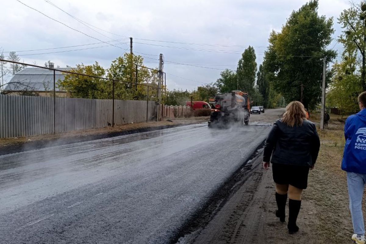 В Северодонецке идет ремонт дороги между пгт Сиротино и Боровское
