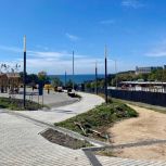 В Большом Камне продолжается благоустройство парка культуры и отдыха по народной программе «Единой России»