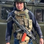 Сторонники «Единой России» передали автомобили бойцам Спецоперации