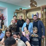 При содействии «Единой России» в Казани открыли инклюзивную мастерскую