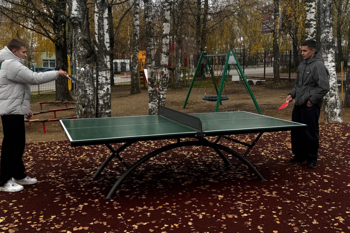 При поддержке «Единой России» для спортивных площадок в Бежецке Тверской области приобрели инвентарь