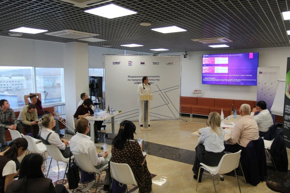 В Бурятии в завершающий день образовательной программы «Единой России» «СВОй бизнес» участники защитили бизнес-проекты