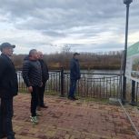 Михаил Копытов проверил строительство набережной и оценил качество дорог в Красноуфимске