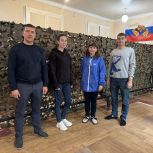 Почти 1,5 тысяч полезных вещей для фронта и 100 литров крови: Ко Дню воссоединения «Единая Россия» помогла участникам СВО