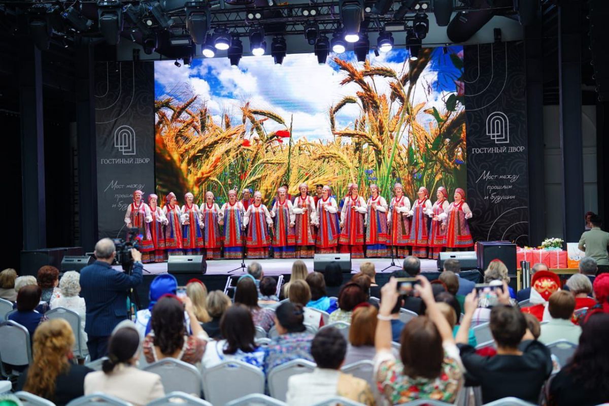 В Ростове Великом при поддержке «Единой России» наградили победителей областного конкурса «Женщина — хозяйка на селе»