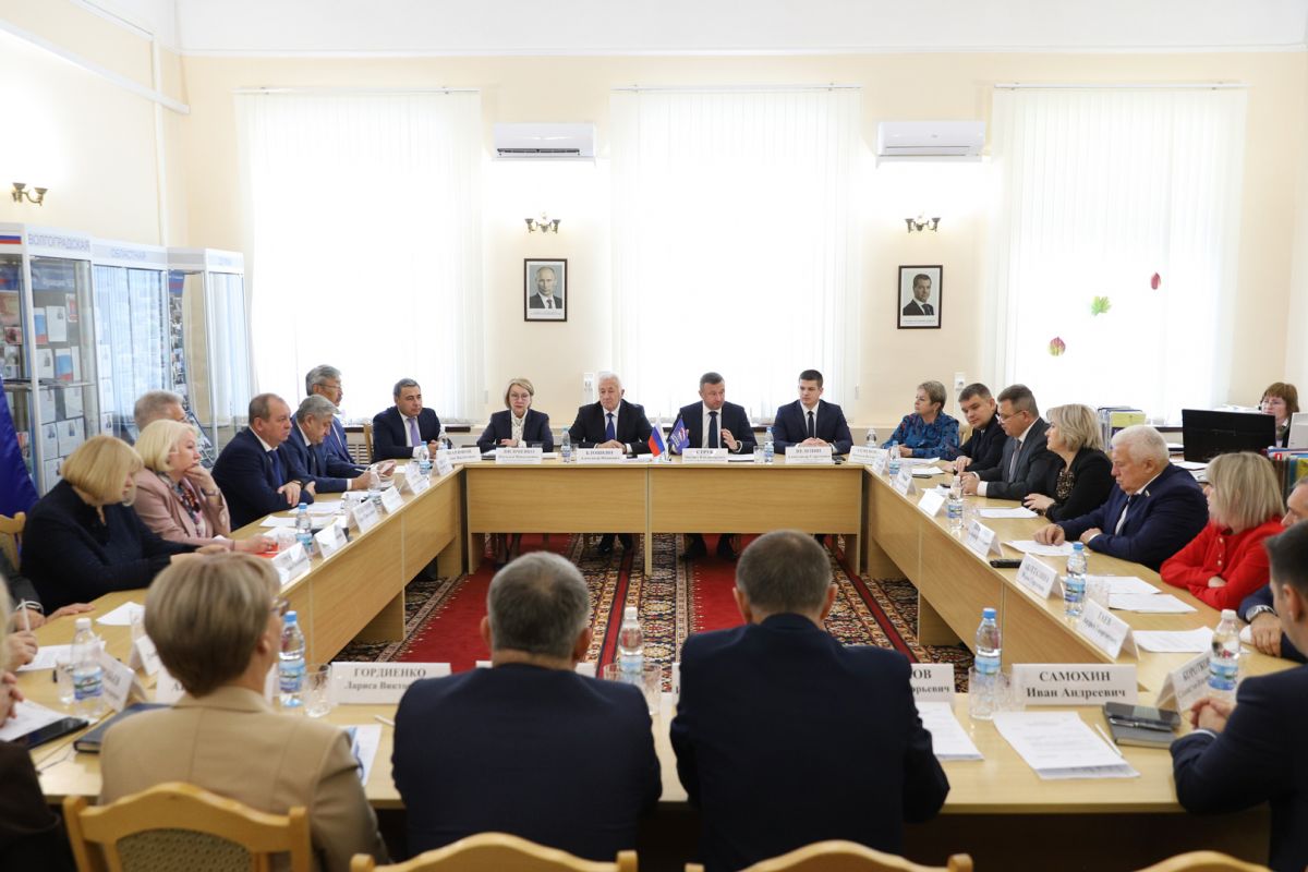 В Волгоградской области проведут экологическую акцию по высадке деревьев, посвященную ветеранам СВО