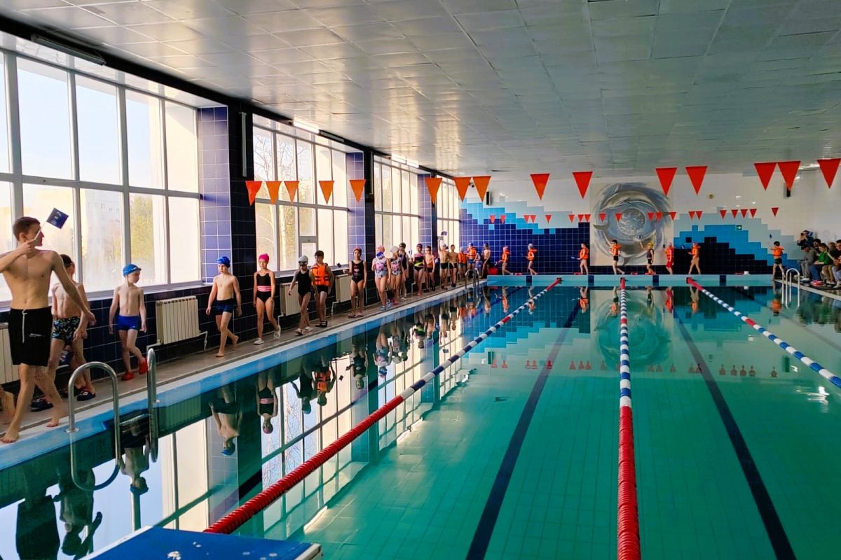 В Покачах по инициативе «Единой России» прошли соревнования по плаванию