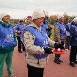 Еткульские единороссы присоединились к соревнованиям, посвящённым Дню ходьбы
