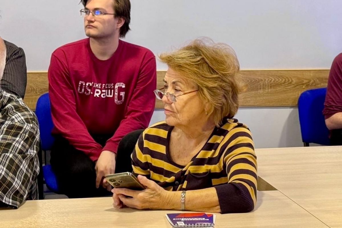 В штабе общественной поддержки «Единой России» прошло обучение по мессенджеру MAX