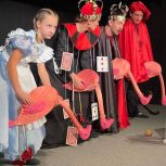 В театре «Балаганчикъ» состоялась премьера спектакля «Аня в стране чудес!»