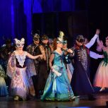 В областном театре оперетты новый 58-й сезон открыли премьерой постановки